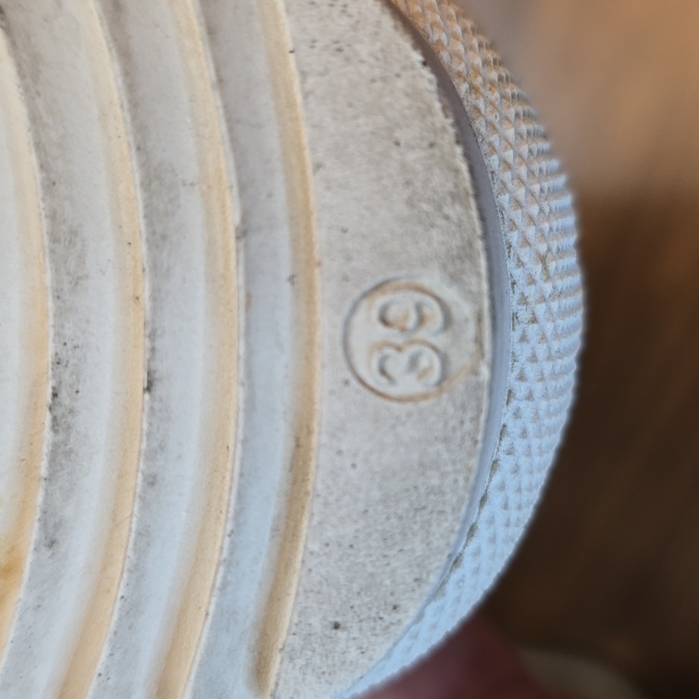 Weinbrenner Beige Casual Sneakers - Picture 9 of 10